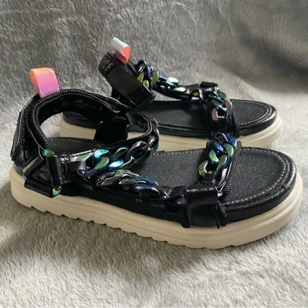Justice Sandal’s Shoes Girls‎ Size 1 Velcro Strap Black New With Tags Chains